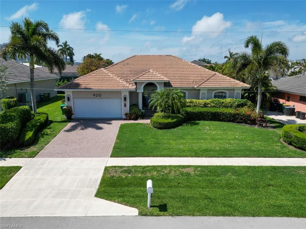 Photo of 920 Montego CT, MARCO ISLAND, FL 34145 (MLS # 226018372)