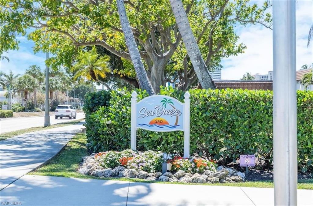 SEABREEZE APTS - Residential