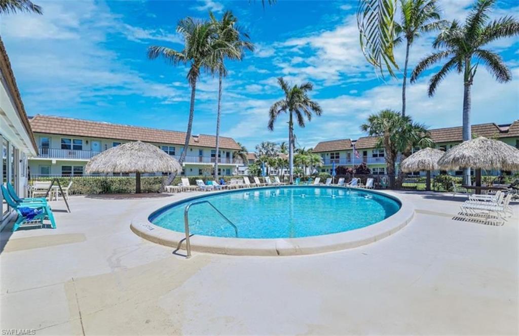 SEABREEZE APTS - Residential