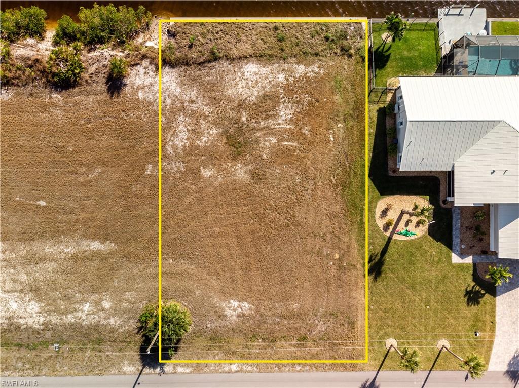 CAPE CORAL - Land