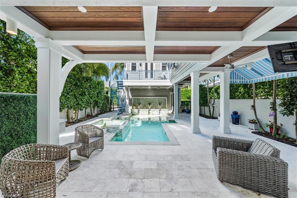 OLDE NAPLES - Residential