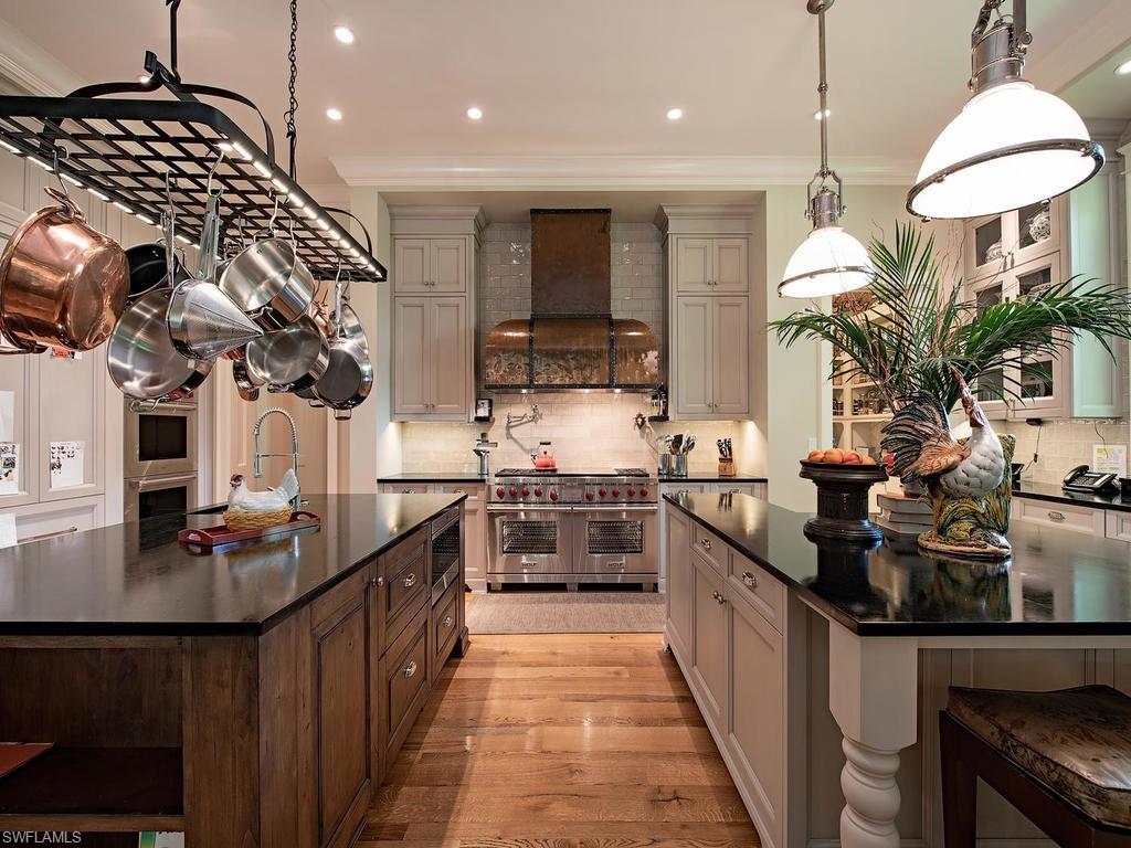 OLDE NAPLES - Residential