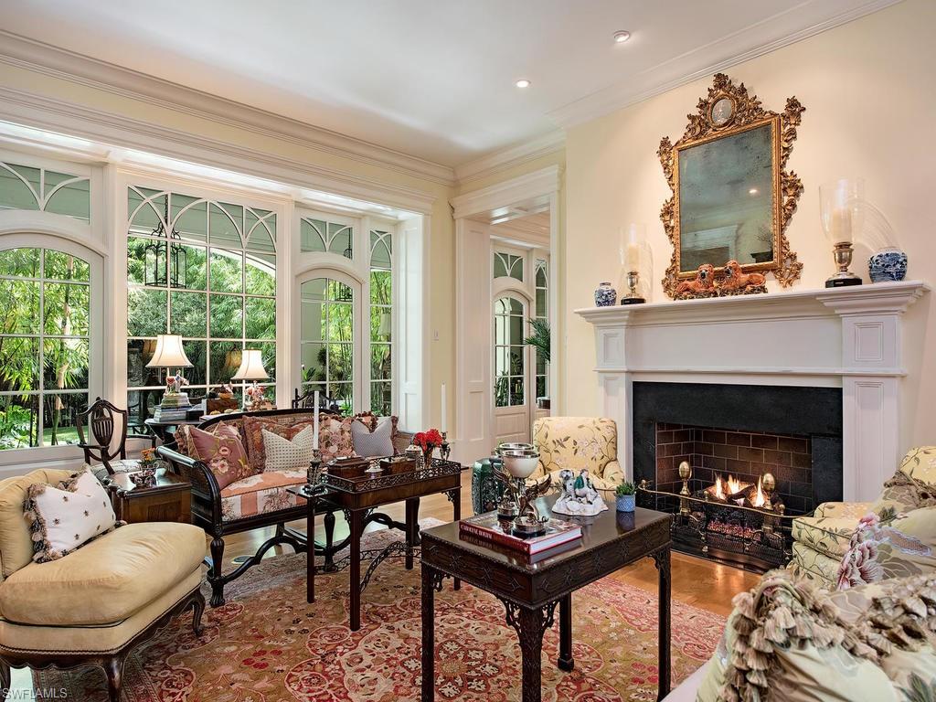 OLDE NAPLES - Residential