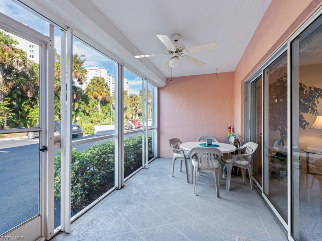 VANDERBILT VILLAS - Residential