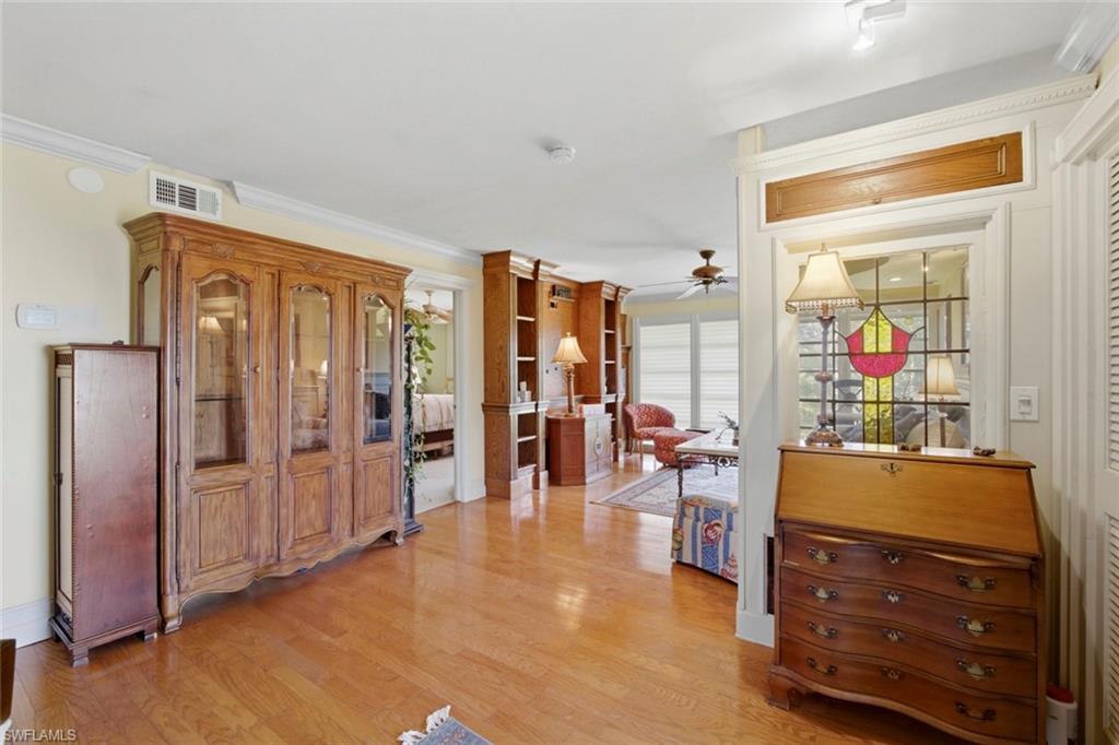 SUNRISE III - Residential