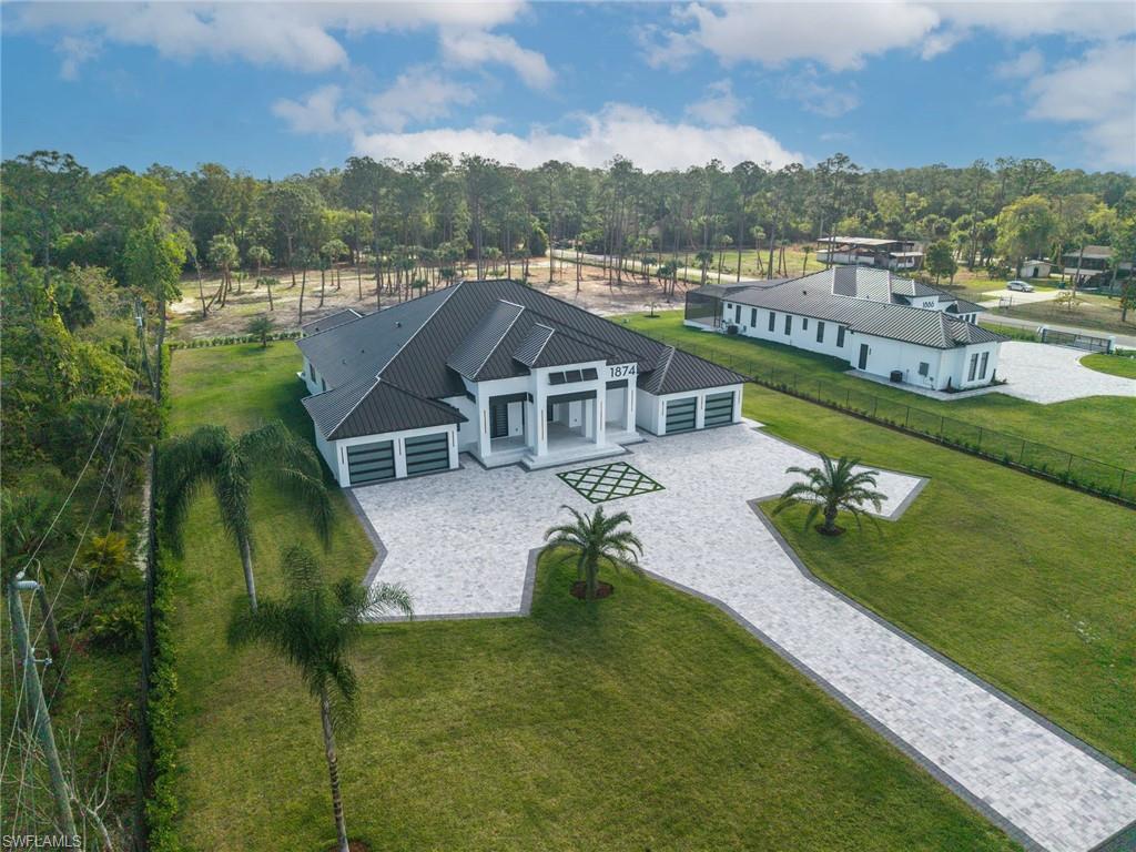 GOLDEN GATE ESTATES - Residential