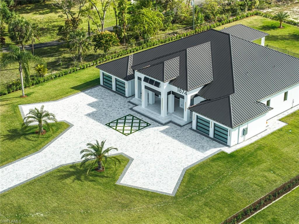 GOLDEN GATE ESTATES - Residential