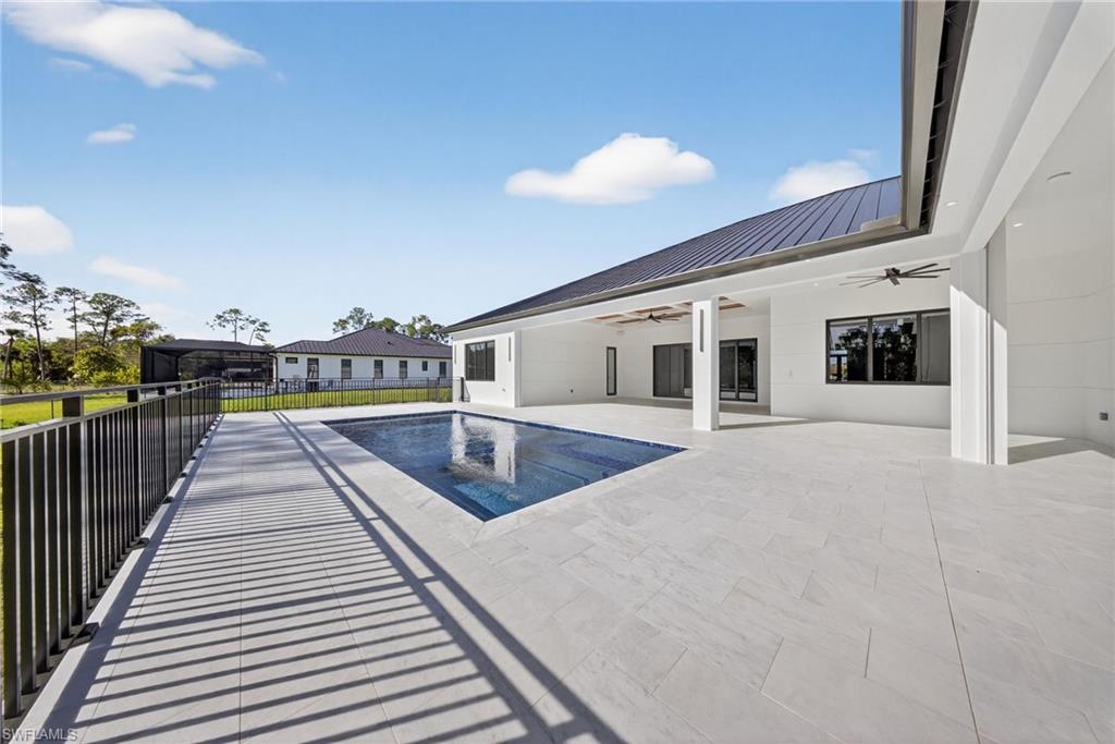 GOLDEN GATE ESTATES - Residential