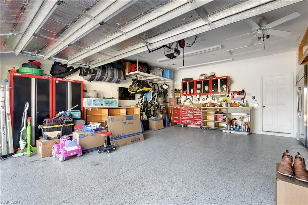 PEBBLEBROOKE LAKES - Residential