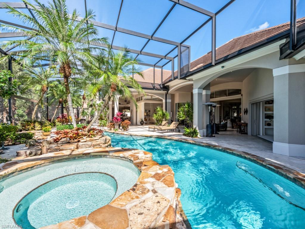 BAY WOODS - Residential