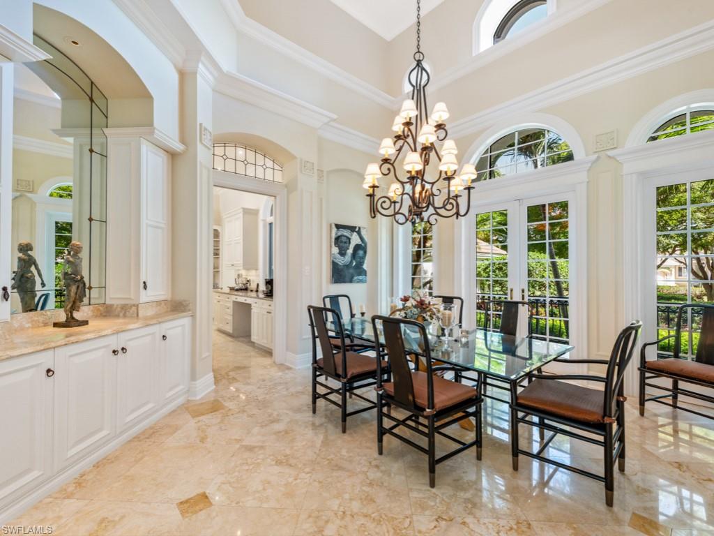 BAY WOODS - Residential