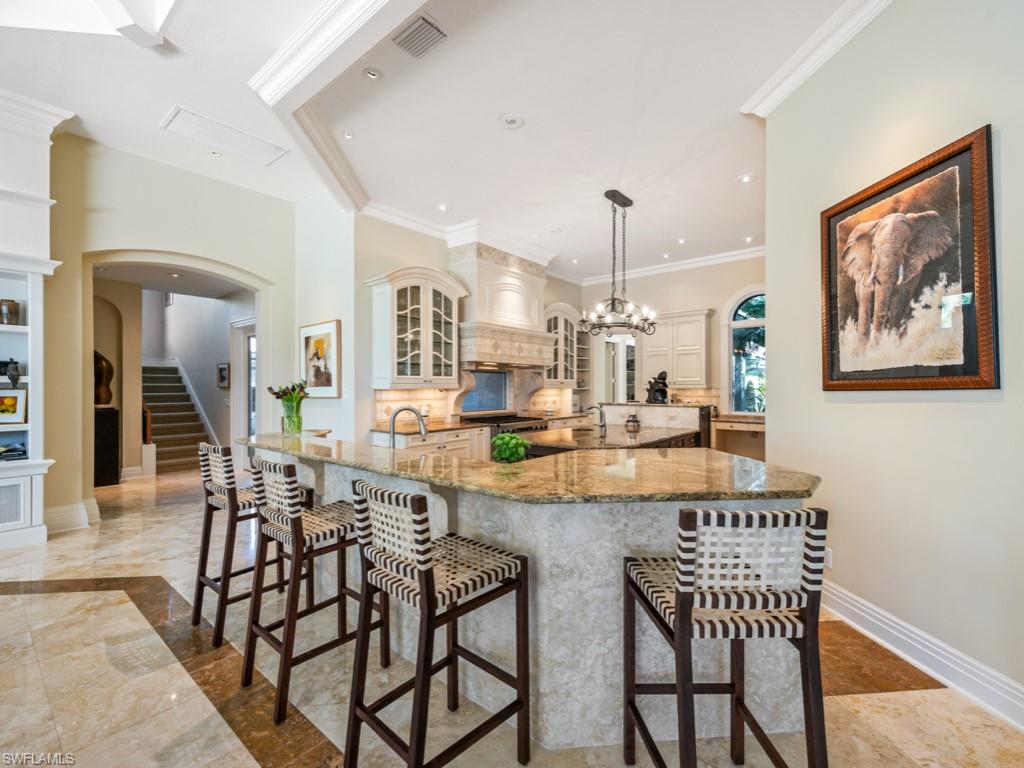 BAY WOODS - Residential