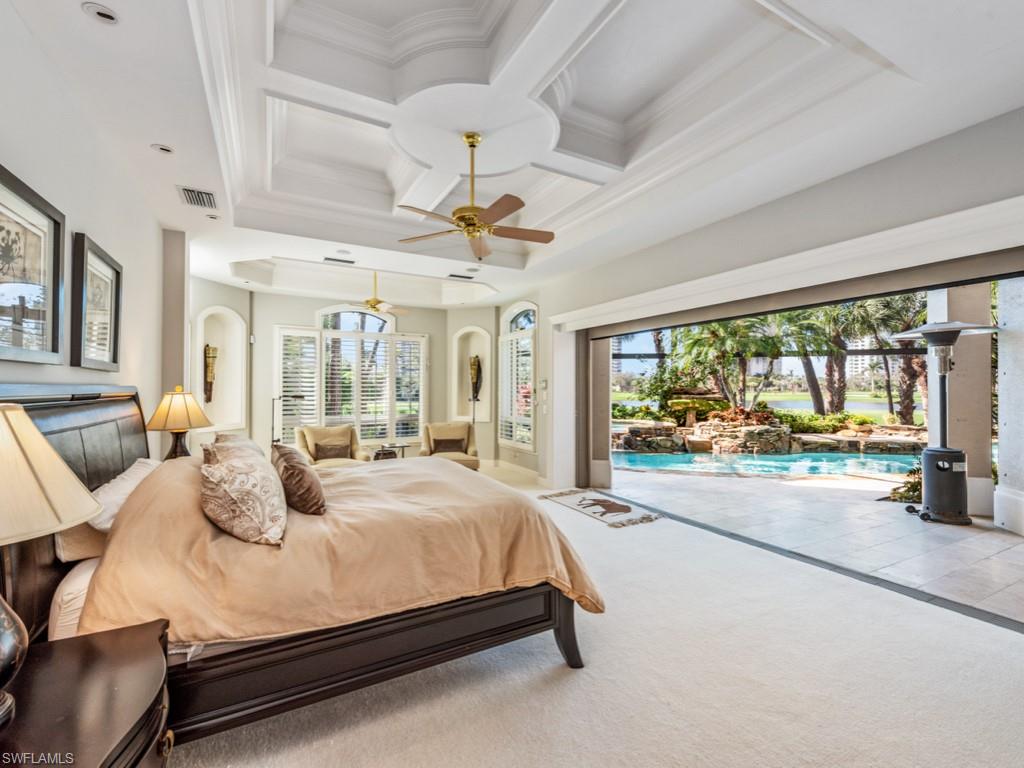 BAY WOODS - Residential