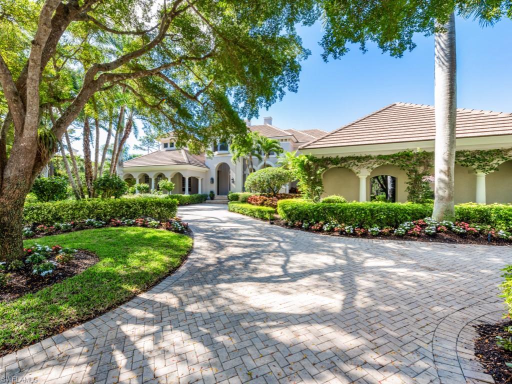 BAY WOODS - Residential