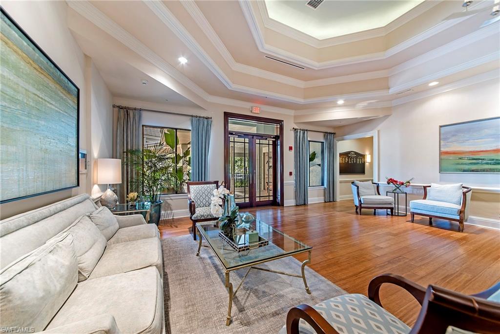 HIGHLAND WOODS VILLAS - Residential