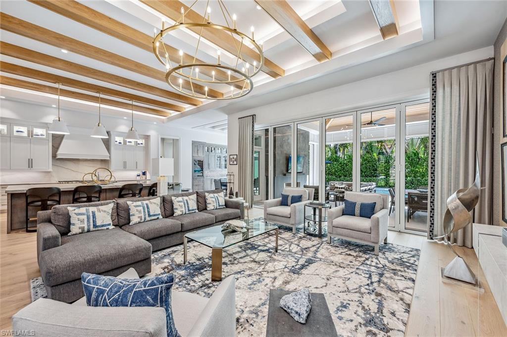 MOORINGS - Residential