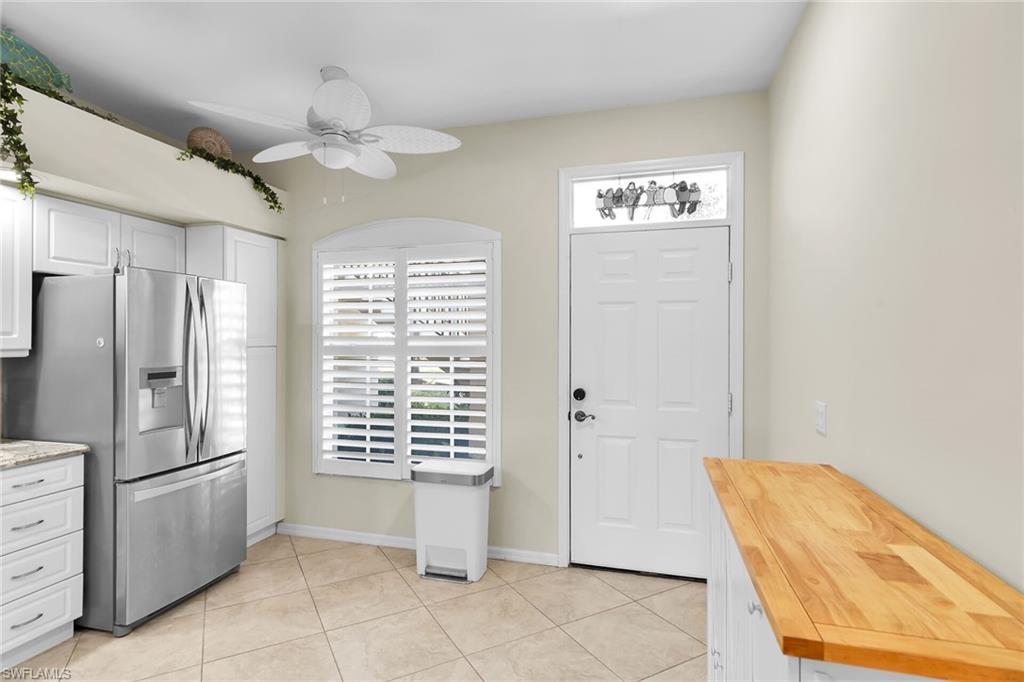 SUNSET CAY VILLAS - Residential