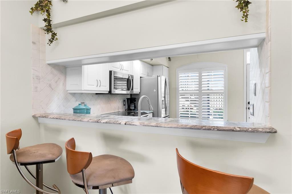 SUNSET CAY VILLAS - Residential