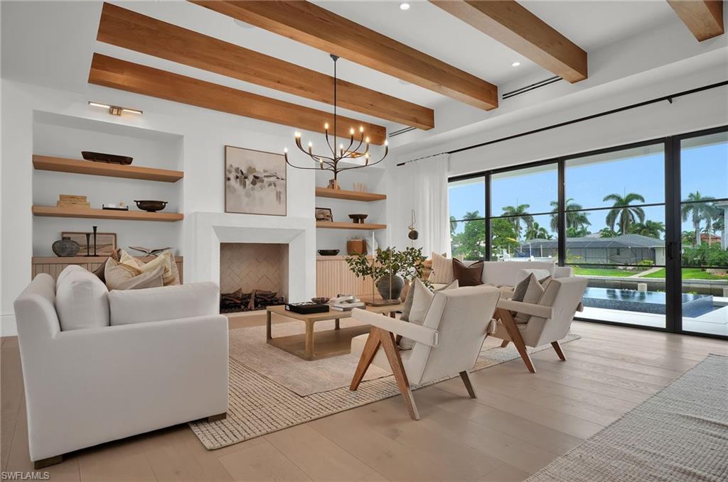 MARCO ISLAND - Residential