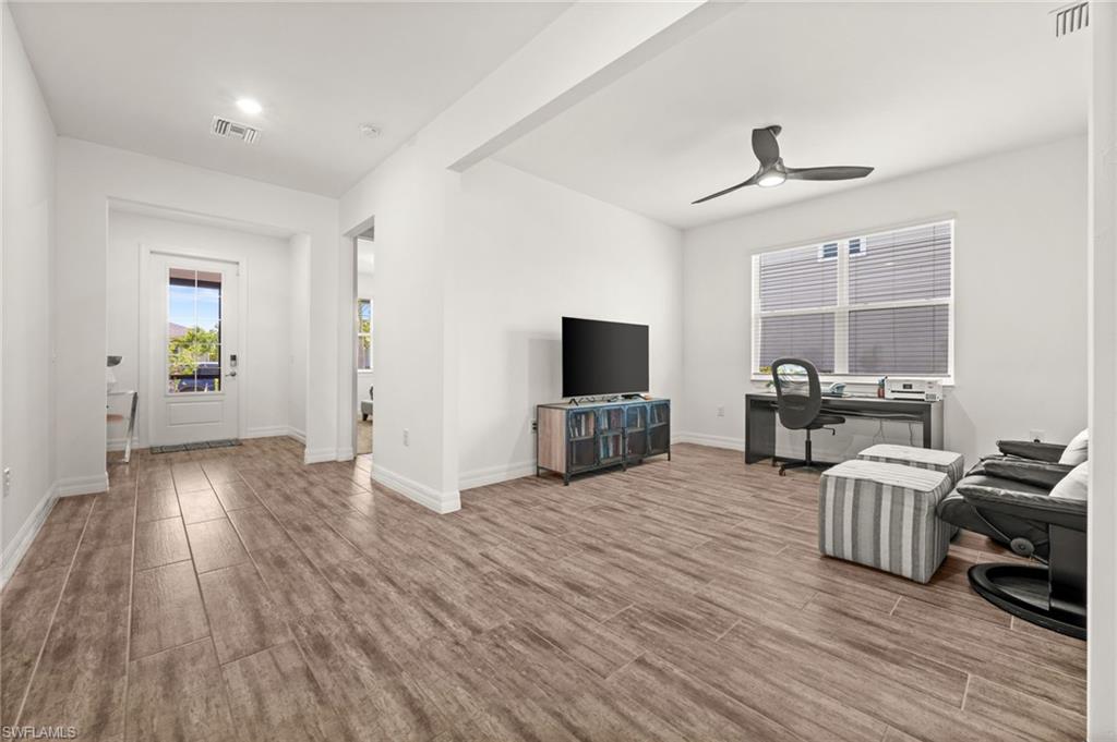 LAKE BABCOCK - Residential