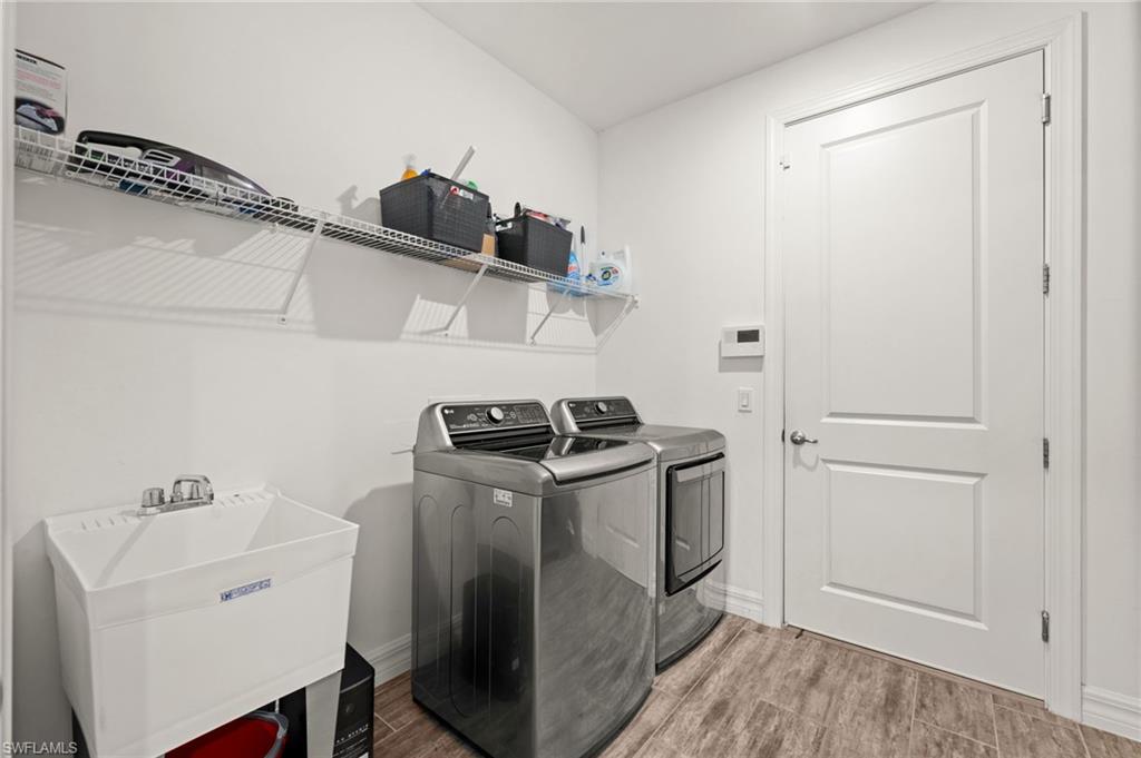 LAKE BABCOCK - Residential