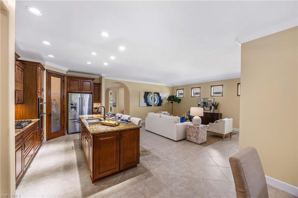 WINDING CYPRESS - Residential