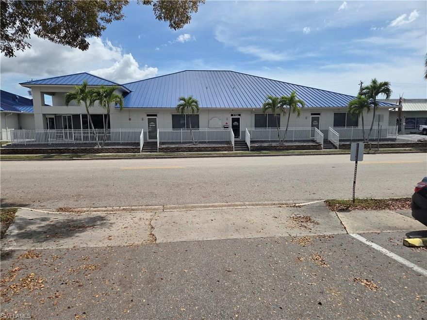 CLASS A 4,500 SQUARE FEET OFFICE FOR LEASE.  1. ABOUT 20 PRIVATE OFFICES. 2. MOST OFFICES FULLY FURNISHED WITH DESK AND CHAIRS. 3. MOVE IN CONDITION.4. FULLY SPRINKLED WITH ALARM SYSTEM. 5. GARAGE AREA FOR STORAGE. 6. GARAGE DOOR 12' X 14'. 7. GARAGE AREA HAS TWO OVERSIZED OFFICES. 8. GARAGE AREA CAN BE LOCKED AND SEPARATE FROM THE OFFICE AREA. 9. THREE (3) H/C REST ROOMS. 10. BREAK AREA. 11. SINK AND COUNTER AREA FOR COFFEE, ETC.  ONE OF BEST OFFICE LAYOUTS TO BE FOUND WITH THE FLOOR PLAN BEING VERY EFFICIENT TO MAXIMIZE THE SPACE.