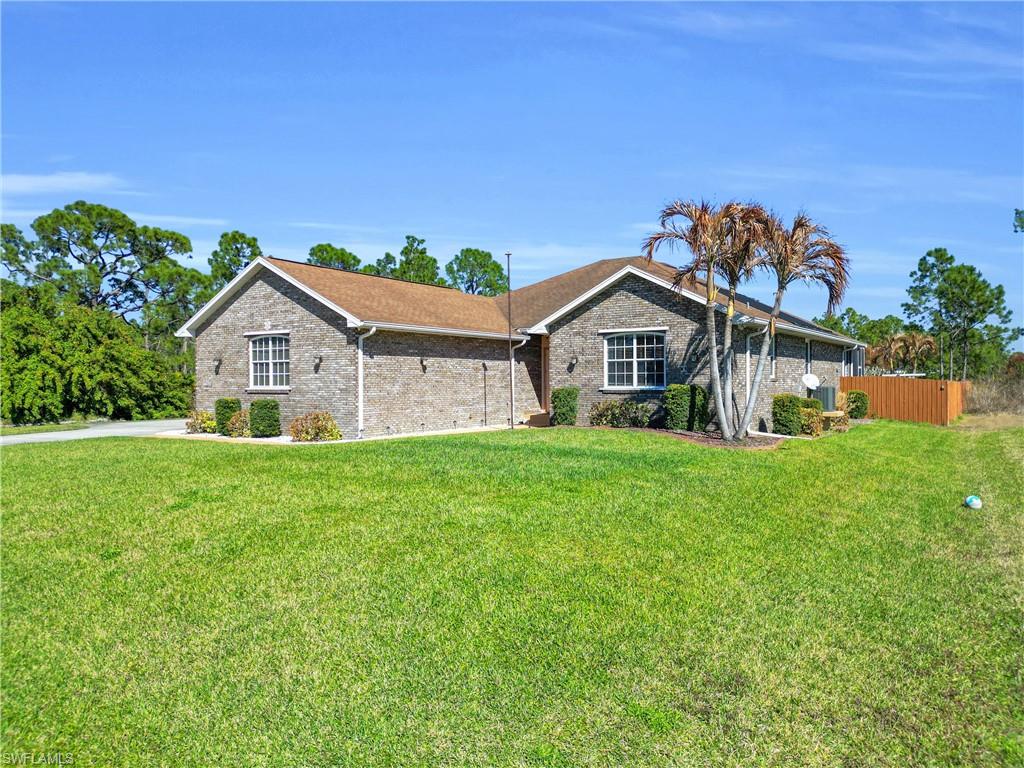 LEHIGH ACRES - Residential