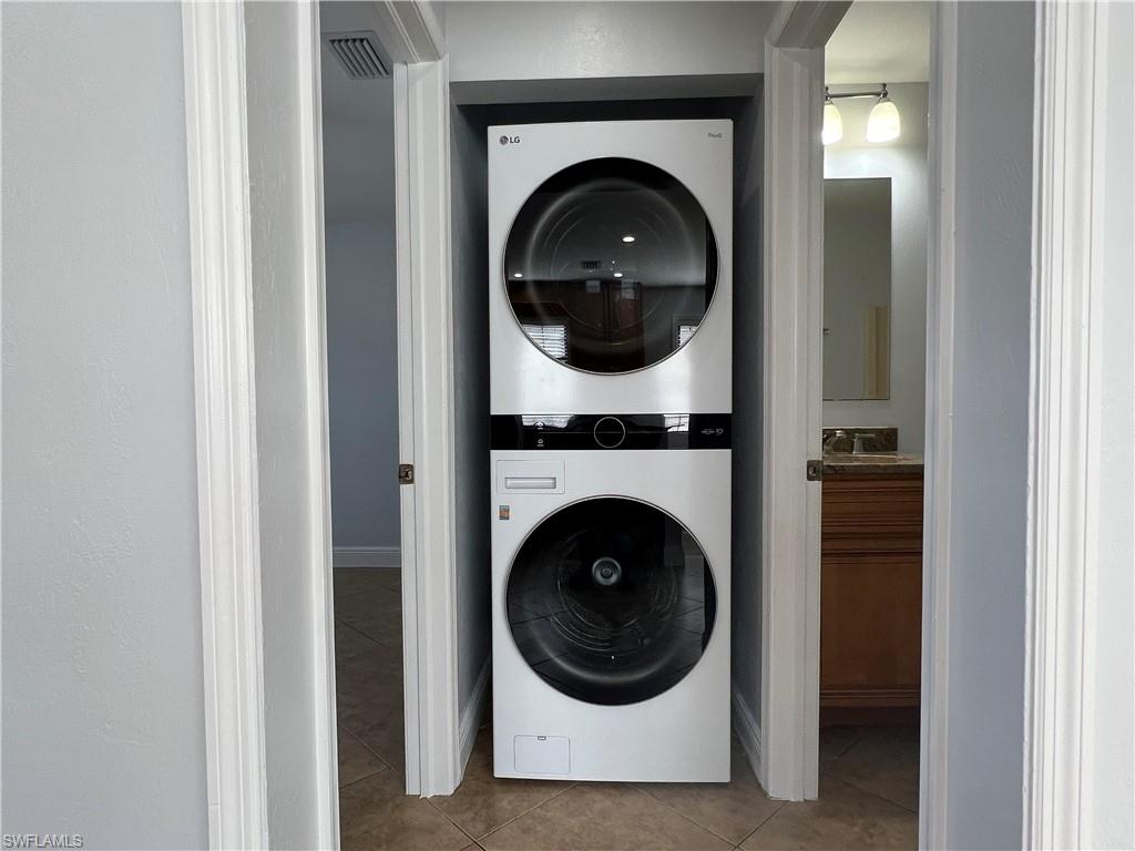 WOODGATE AT NAPLES - Residential