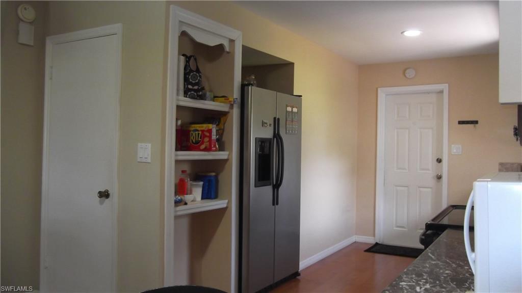 LELY VILLAS - Residential