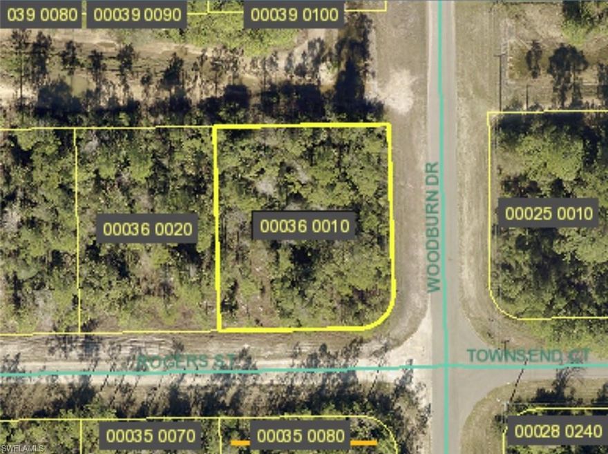 Multi-Use Lots for a Duplex available now! Seller has a total of 4 Duplex lots for sale including this one. Lots are next door to each other, you can find the other lots under STRAP# 03-44-27-10-00036.0030, 03-44-27-10-00036.0040, and 03-44-27-10-00036.0020. May purchase one or all, great location and investment opportunity!