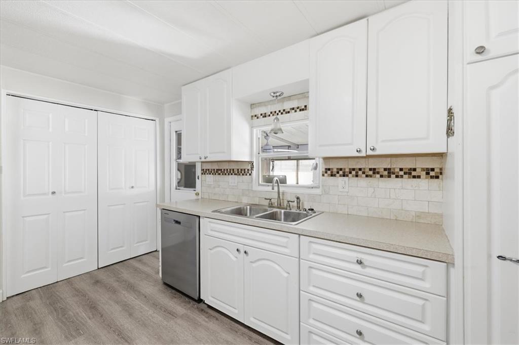 FOREST PARK MOBILE HOME - Residential