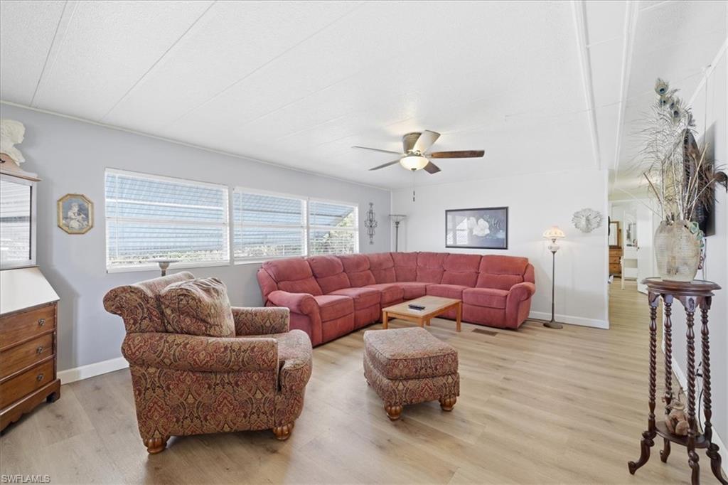 FOREST PARK MOBILE HOME - Residential