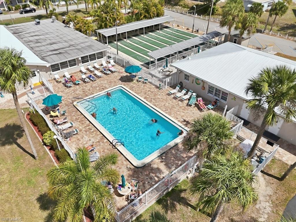 FOREST PARK MOBILE HOME - Residential