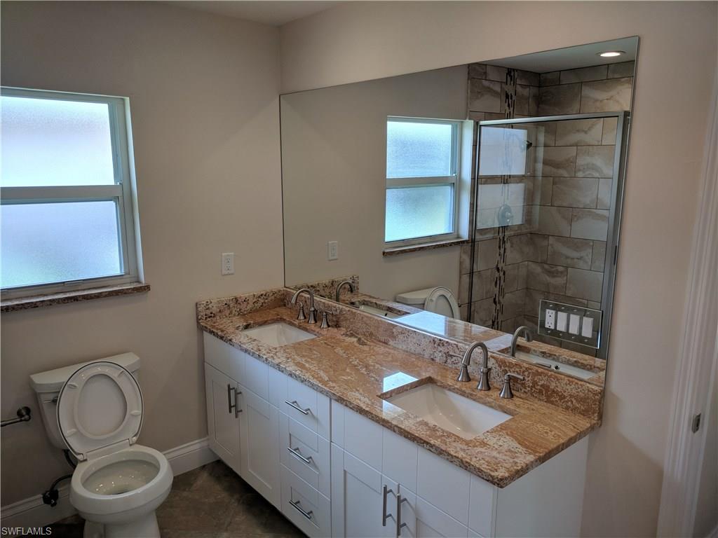 NAPLES PARK - Residential