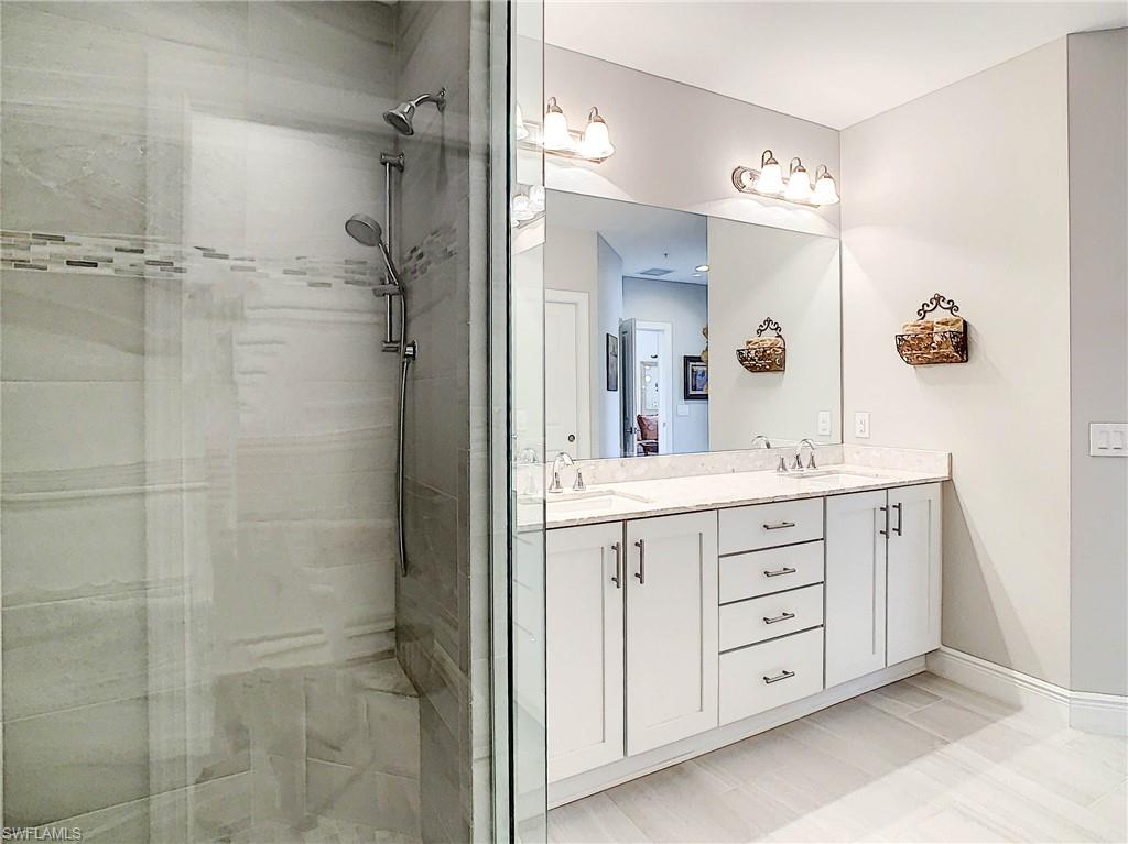 LAMORADA - Residential