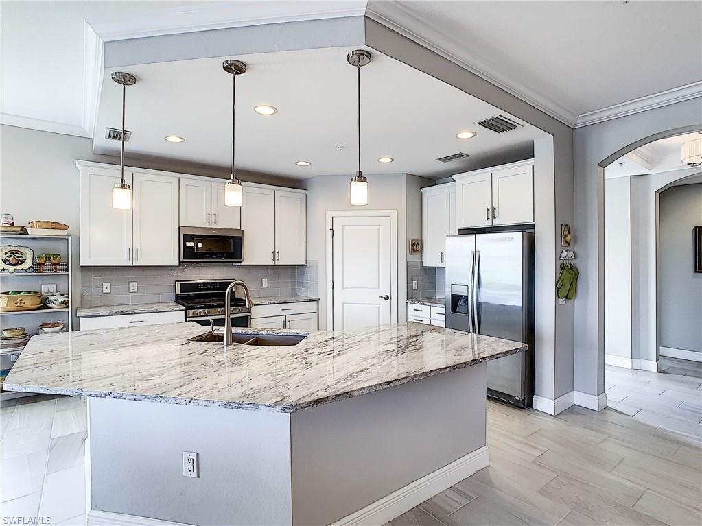 LAMORADA - Residential