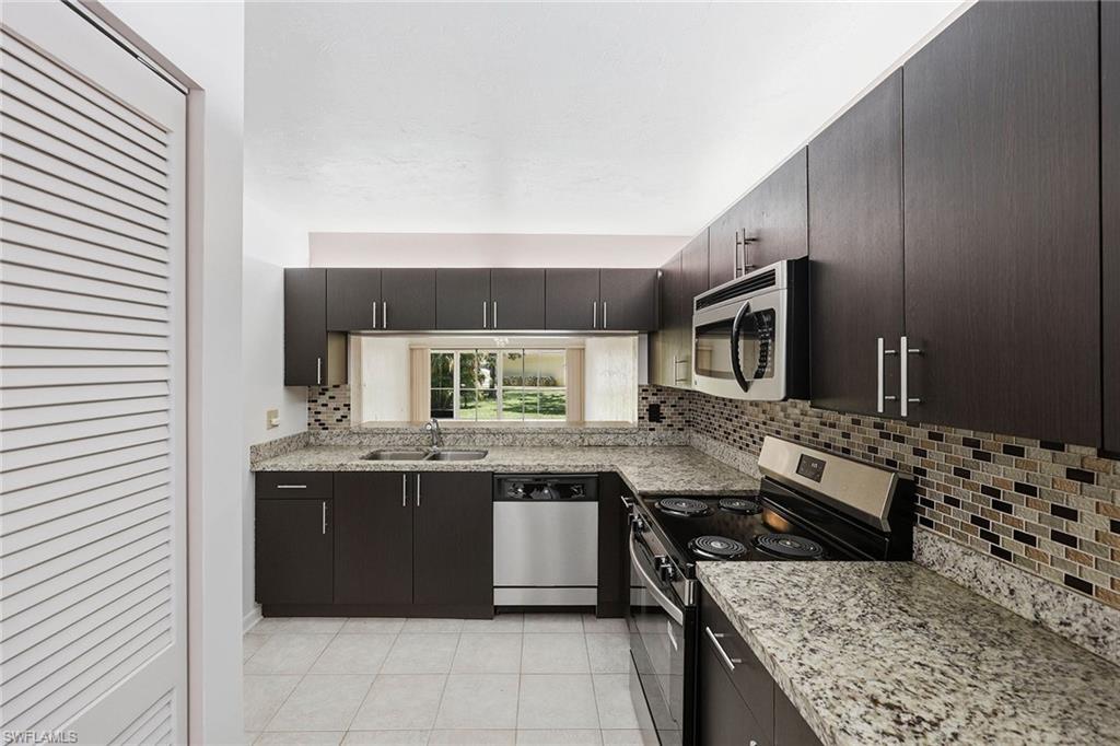 ABBEY AT BERKSHIRE VILLAGE - Residential Lease