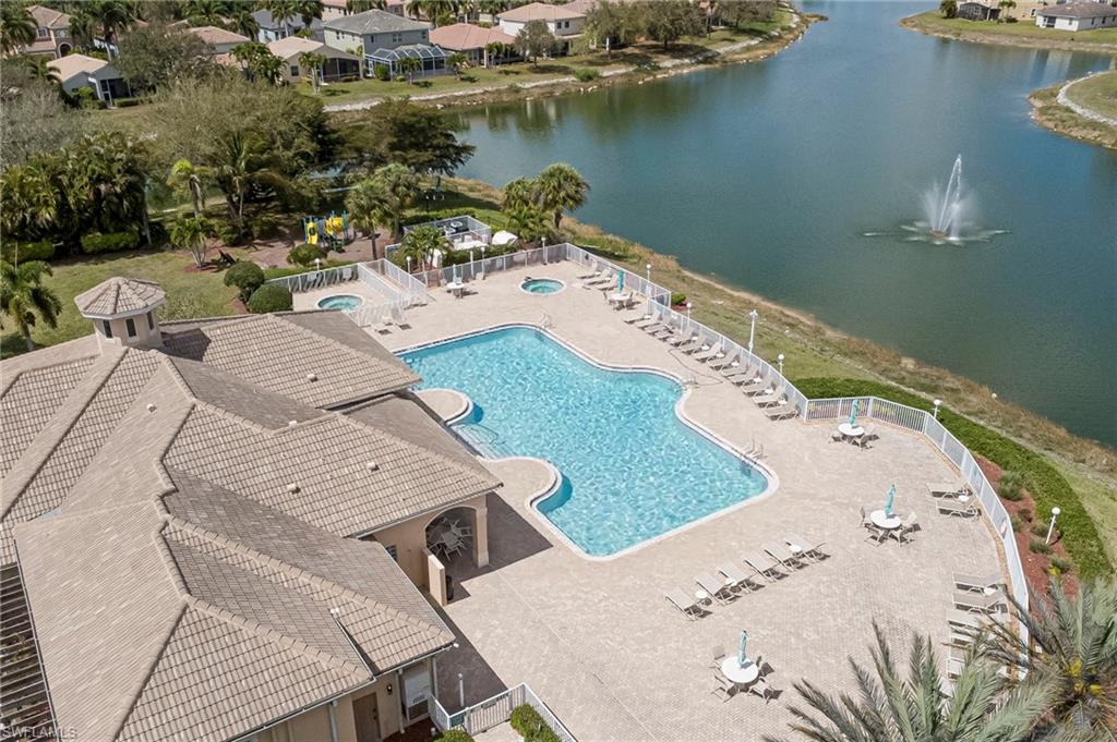 OLYMPIA POINTE - Residential