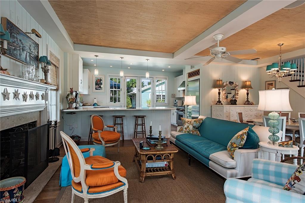 OLDE NAPLES - Residential