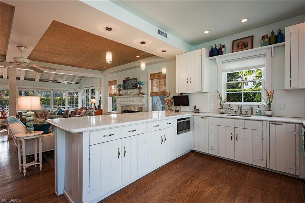 OLDE NAPLES - Residential