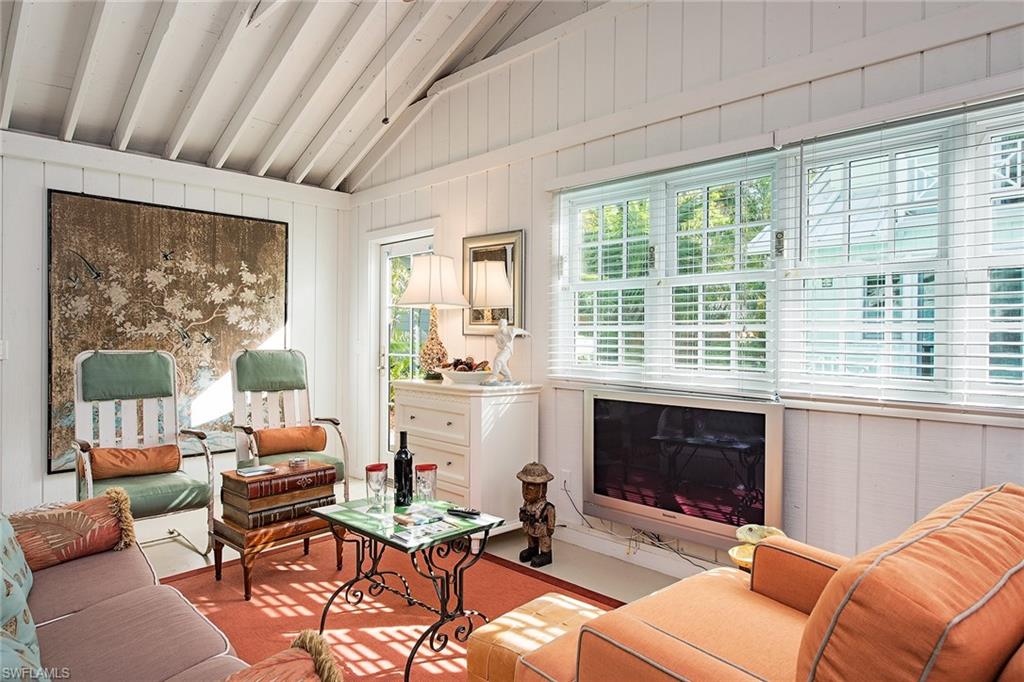 OLDE NAPLES - Residential