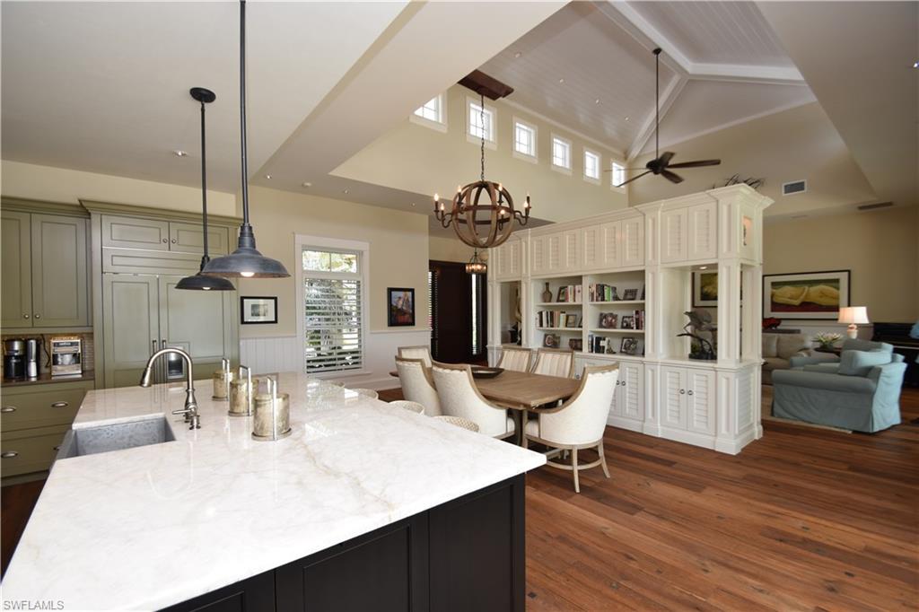 AQUALANE SHORES - Residential