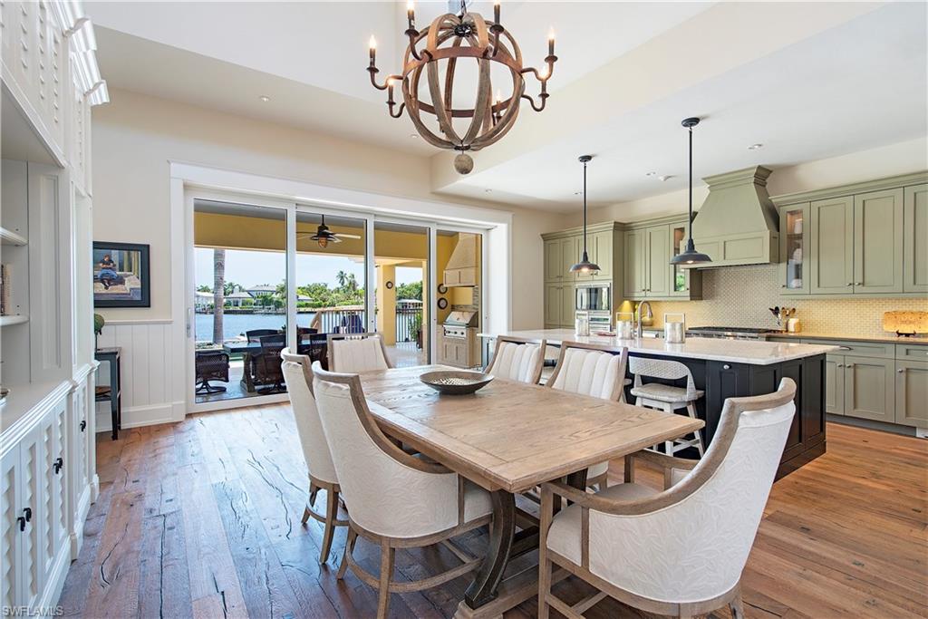 AQUALANE SHORES - Residential