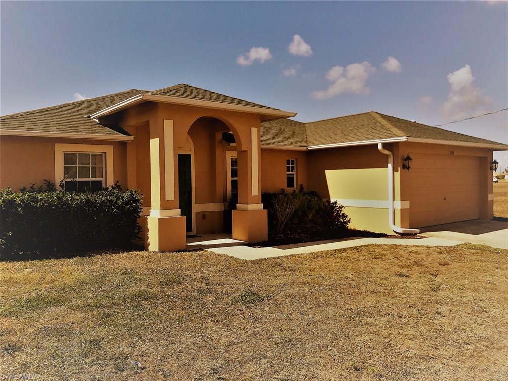 CAPE CORAL - Residential