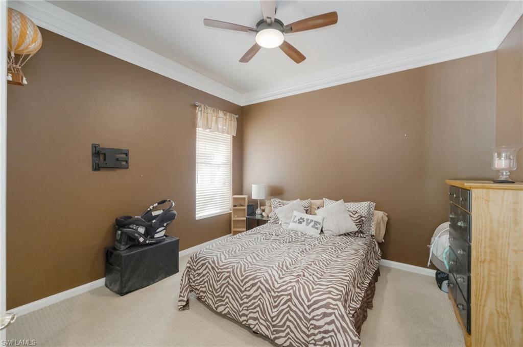 ISLAND WALK - Residential