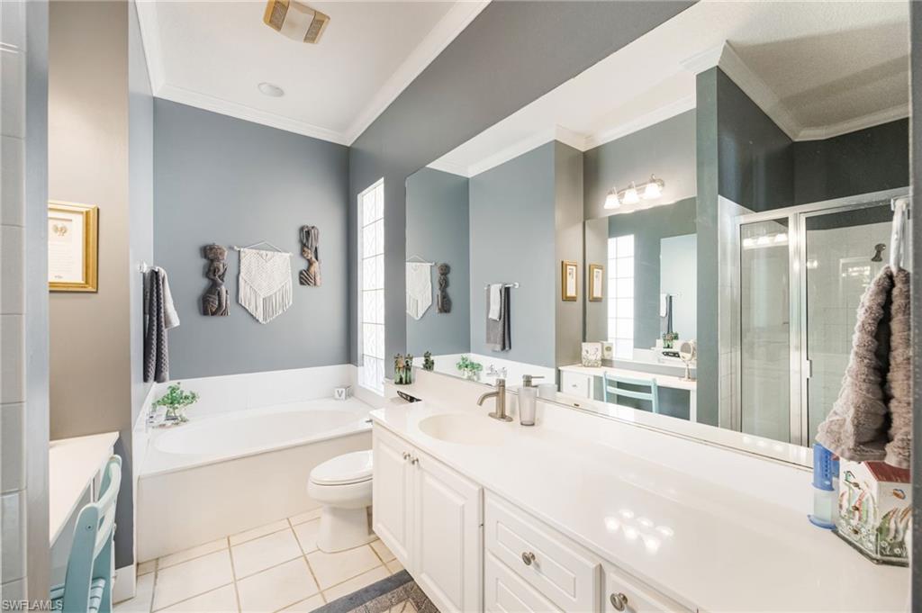 ISLAND WALK - Residential