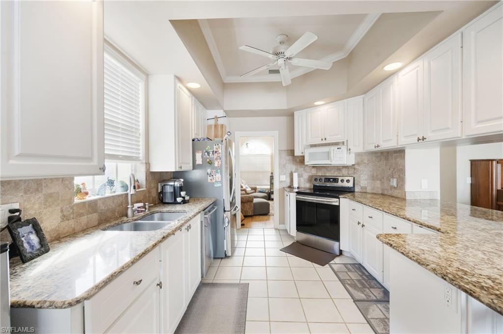 ISLAND WALK - Residential