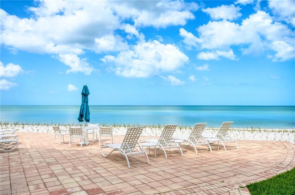 WHITEHALL - Residential