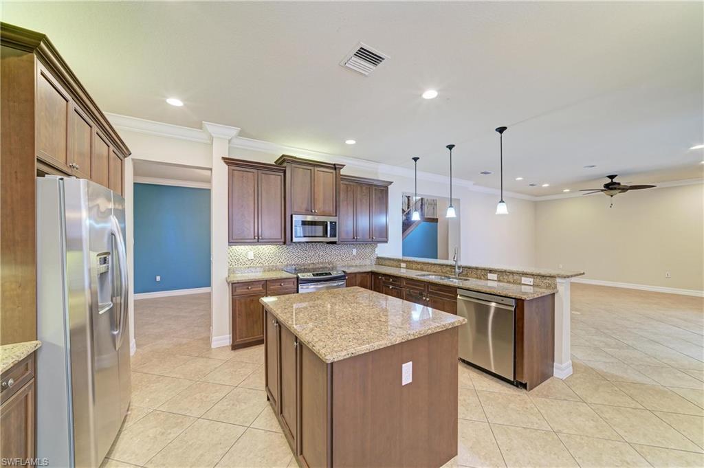 RIVERSTONE - Residential